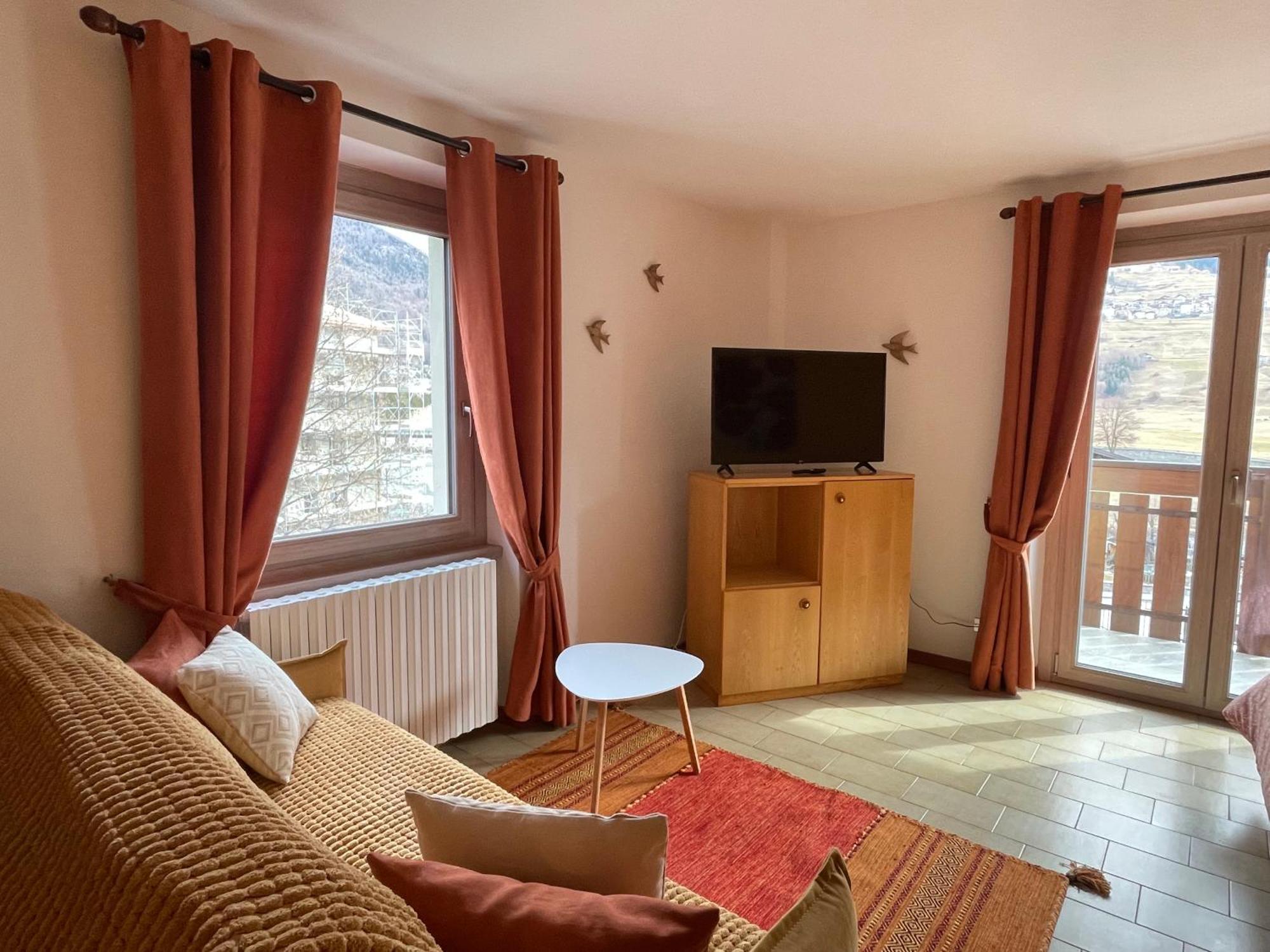 Residence S Lucia - Appartamenti Alle Porte Di Bormio Valdisotto Kültér fotó